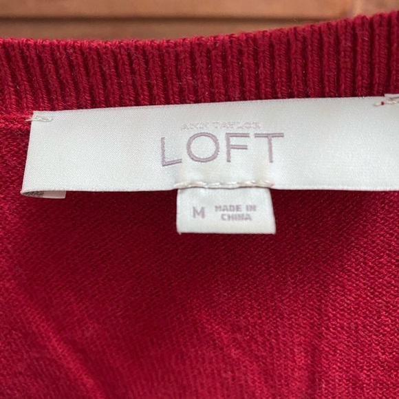 Loft cranberry v-neck sweater - Picture 3 of 3